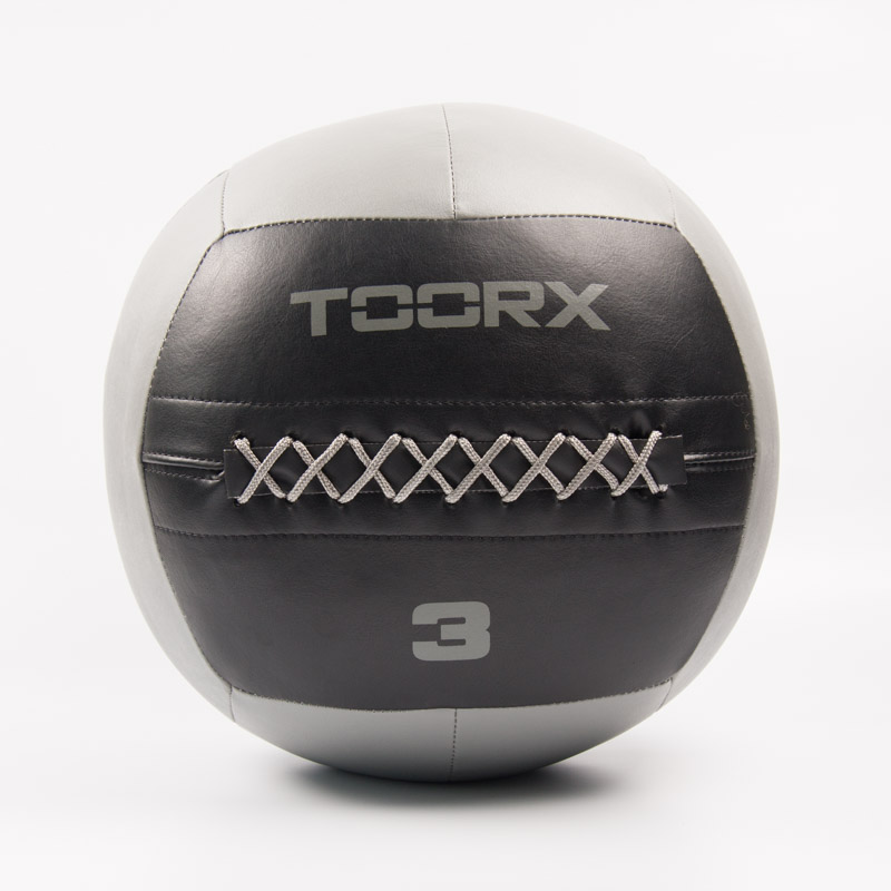 Billede af en grå wall ball på 3 kg fra TOORX